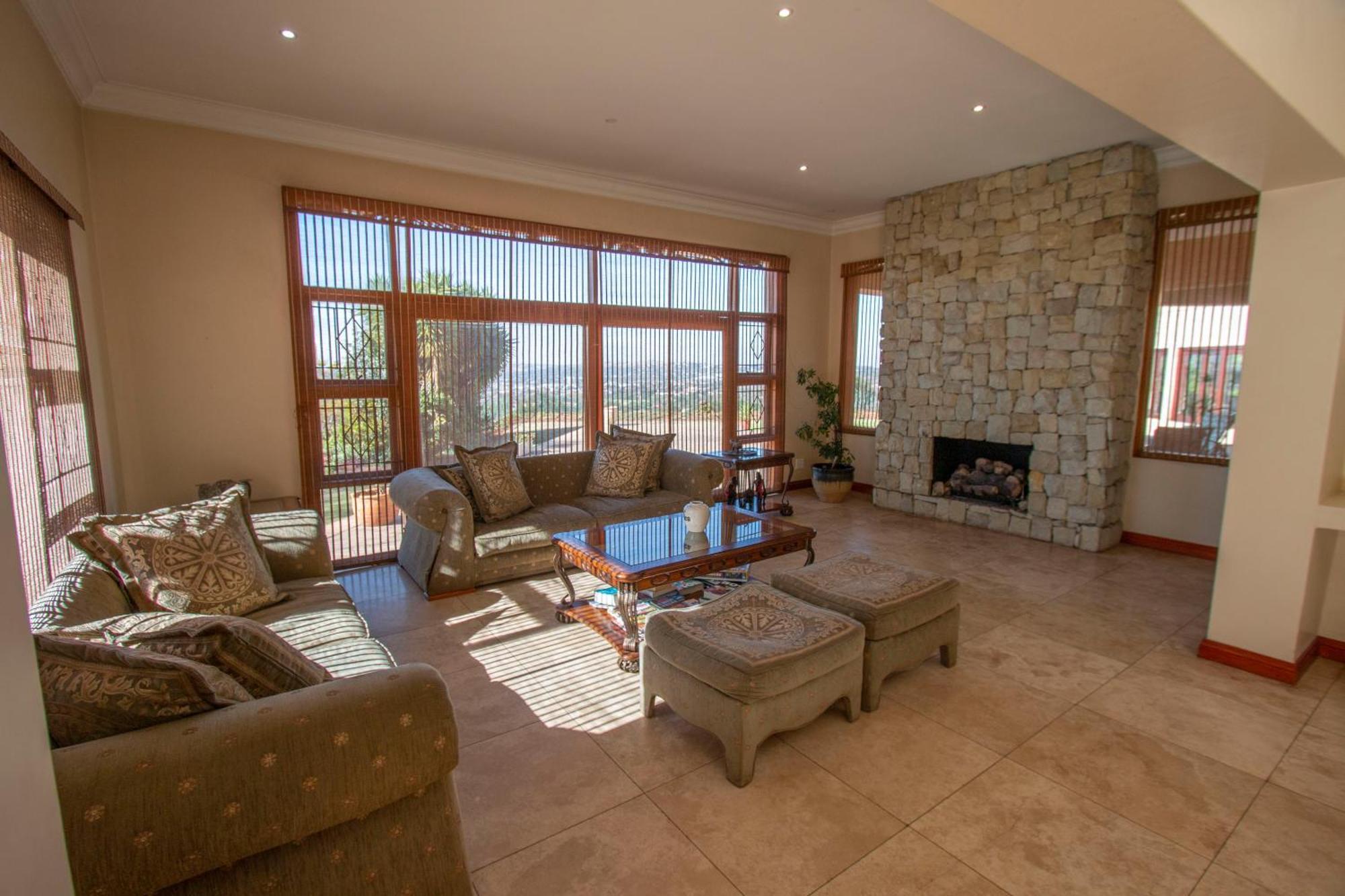 Views For Africa Villa Johannesburg Buitenkant foto